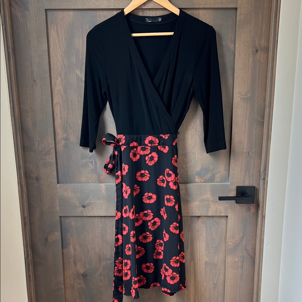 Black and Red Floral Long Sleeve Dress